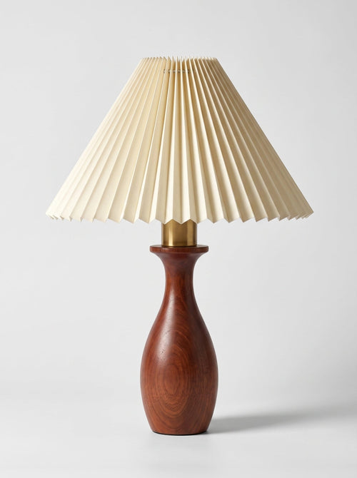 Breite Plissee-Tischlampe - Nell & Croft