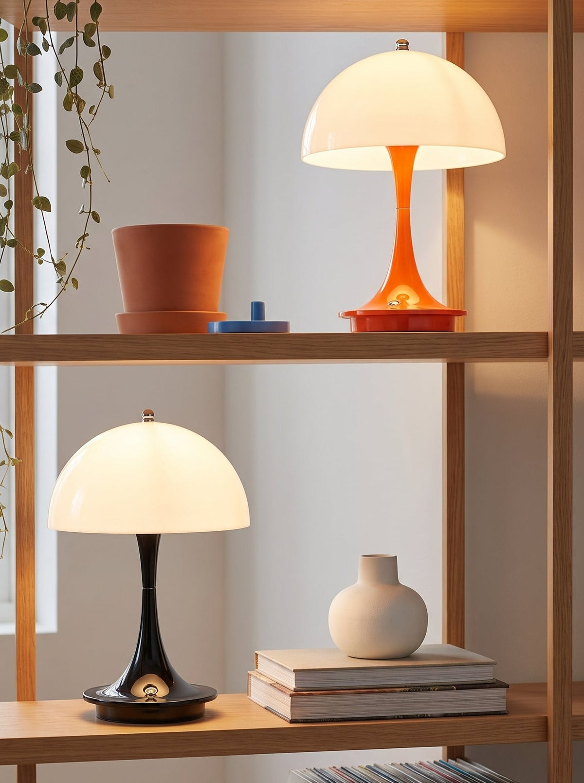 Touch-Tischlampe mit Trichterfuß - Nell & Croft